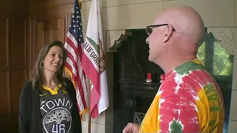 Golden State Fans Bid Farewell to Oracle Arena Before Crucial Game 6