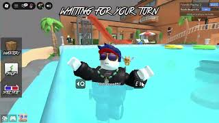 Trash Bacon trying to play MM2!!!!