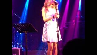 Güliz Ayla 12 Mart İzmir Konseri Resimi