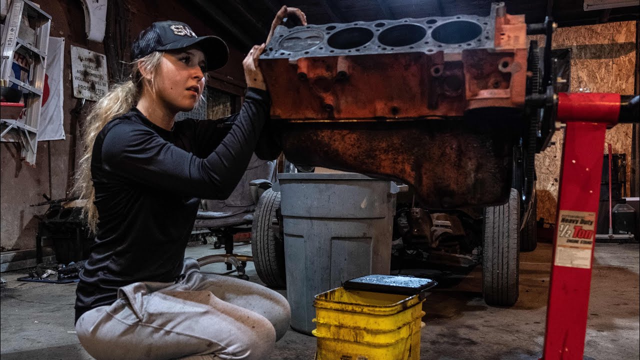 Tearing Down the Engine for Molly's FIREBIRD! YouTube