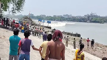 Dangerous high tide in Ganga River | Baan in Ganga Nadi