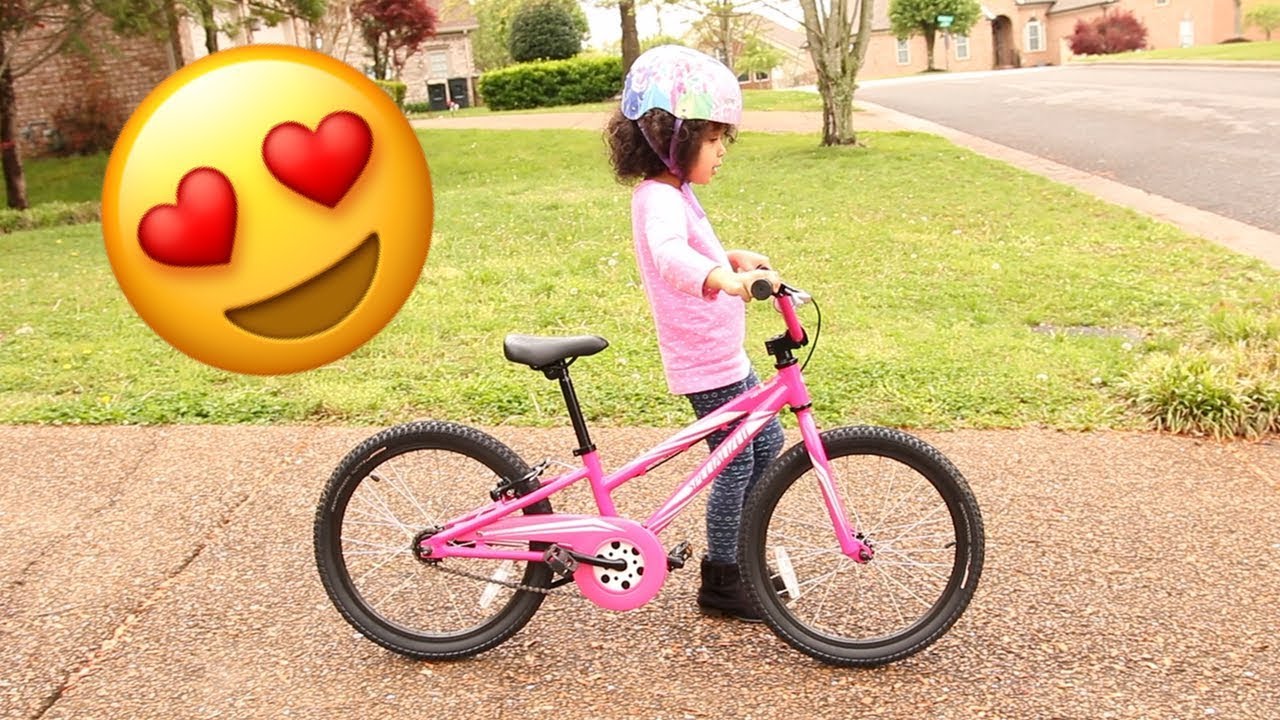 Livy's First Bike Ride Story As Told By Her🚲💨