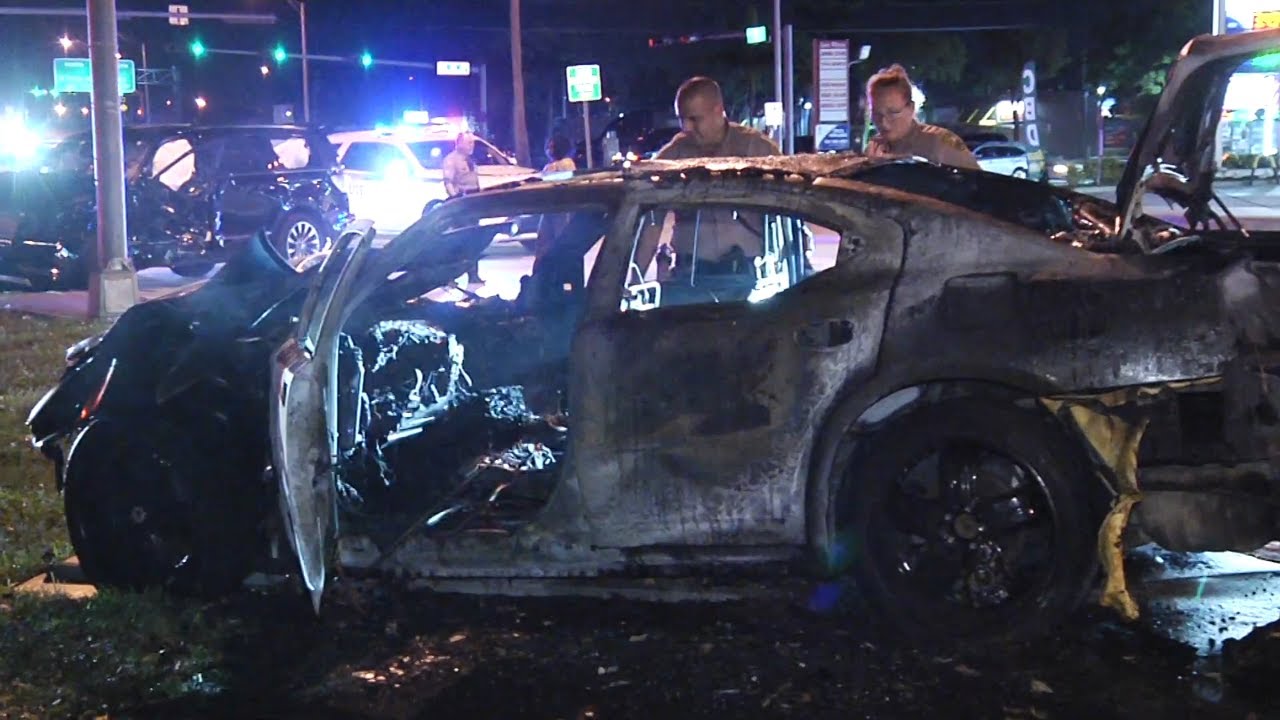 2 In Trauma After Good Samaritan Pulls Man From Burning Car After Crash ...