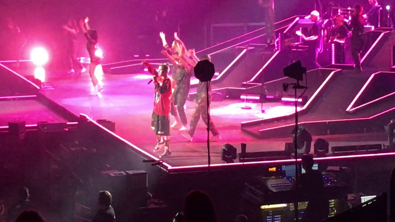 Marcus og Martinus koncert i jyske bankbox 9/2-18 #12