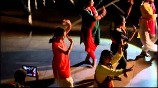 First Odissi Indian Classical Dance Flashmob!(First Odissi Indian Classical Dance Flashmob! ARPANA presents a unique event to celebrate World Dance Day 2013. A first of its kind Indian Classical Dance ..., 2014-06-30T12:21:50.000Z)