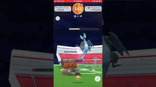 Pokémon Go - Mega Charizard X Raid Boss - Trio!  (Bugs galore...thanks, Niantic)