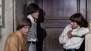 My favorite moments from my favorite Monkees episodes