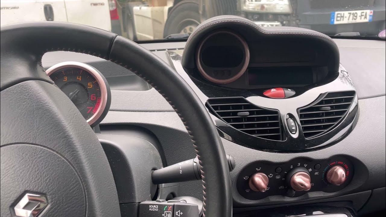 Emplacement de la prise OBD2 Renault Twingo 2 prise diagnostic obd YouTube
