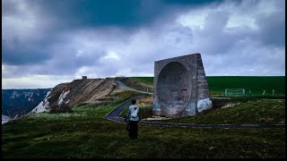 Luckenya - Risk To Fall Visualiser