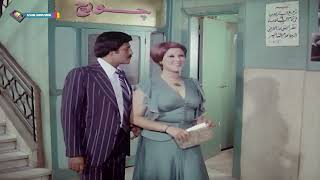 الرقاصة اللي ماشي معاها طبت عليه وخطيبته جوا البيت   البنات عايزة ايه   - اسمعها