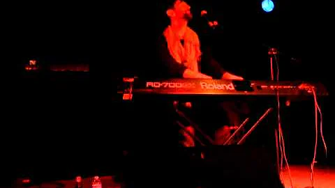 Girls Just Wanna Have Fun - Michael Grubbs (Wakey!...