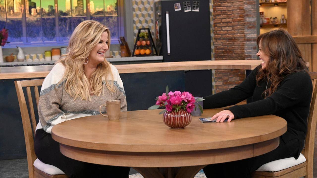 anniversary rings Trisha Yearwood On The Sweet Way She And Garth Brooks Celebrate Their Anniversary