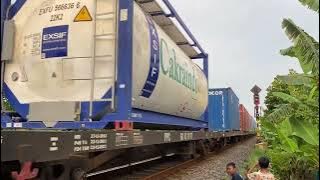 Kereta Api Barang Super Panjang ❗