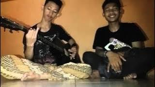 One Feel - Sunyi Tetap Berdiri.