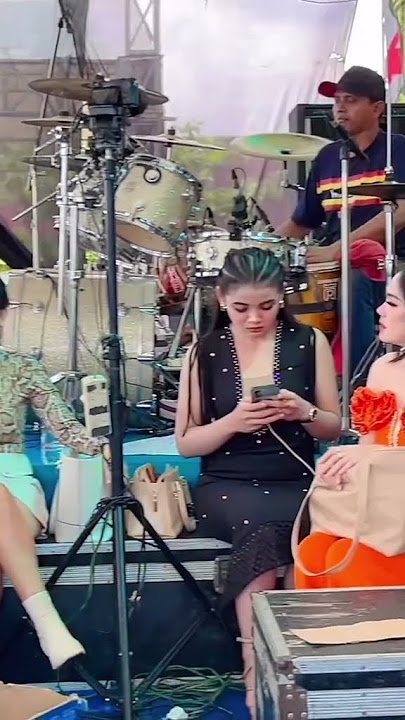 Kegabutan Artis New Pallapa Dibelakang Panggung