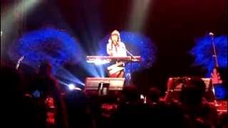 Lenka - Roll With The Punches (Lenka Live in Concert @ Gandaria City, Jakarta, May 4th, 2013)