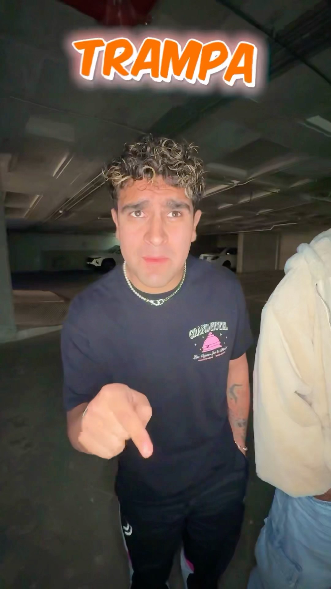 Asi es como estafan en la calle????