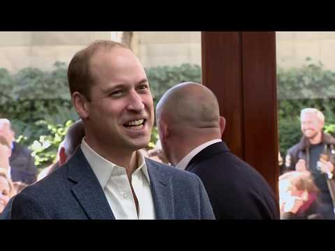 prince-william-visit-at-pall-mall-barbers-paddington---best-hairstyles-|-best-barbers-paddington