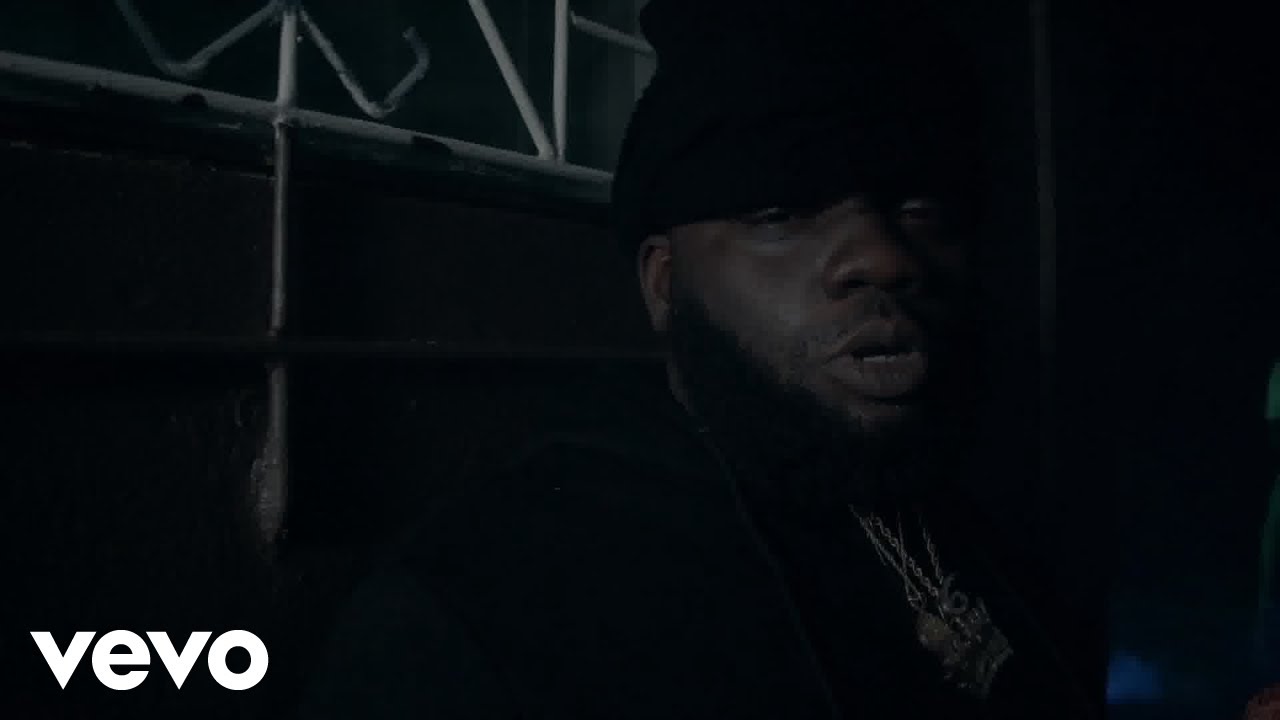 在 YouTube 上观看 Chronic Law, Ireland Boss - Daawkness (Edit) | Official Video 在 YouTube 上观看 Chronic Law, Ireland Boss - Daawkness (Edit) | Official Video