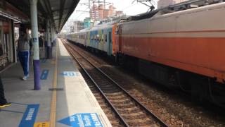 5801次郵輪式列車彰化站停車(觀音彩繪)
