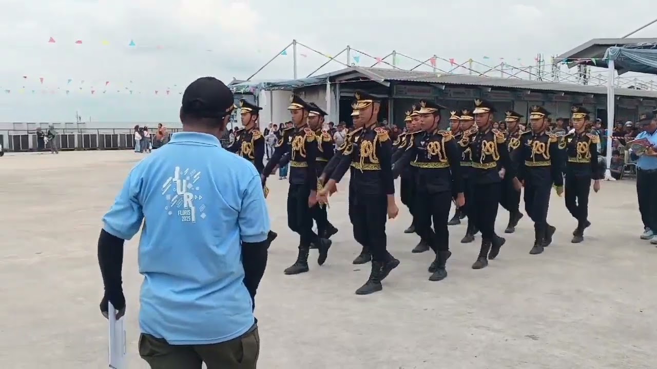 JUARA VARIASI FORMASI TERBAIK KE 2!!! PENAMPILAN PASKIBRA SMPN 5 KARAWANG BARAT (B) LKBB FLORIS 2025