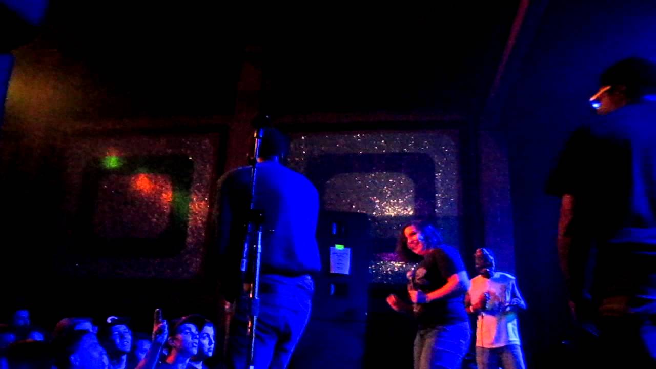 Guarda Marvelous Mike D & Dat Boy Supa Live On Stage su YouTube Guarda Marvelous Mike D & Dat Boy Supa Live On Stage su YouTube