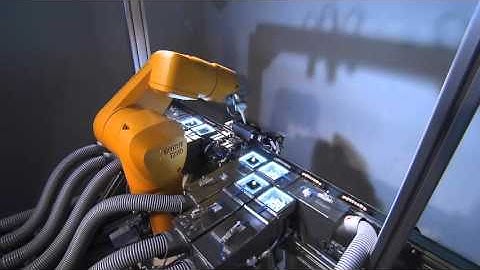 Manipulation de dents synthétiques avec robot Stäubli 6 axesTX40