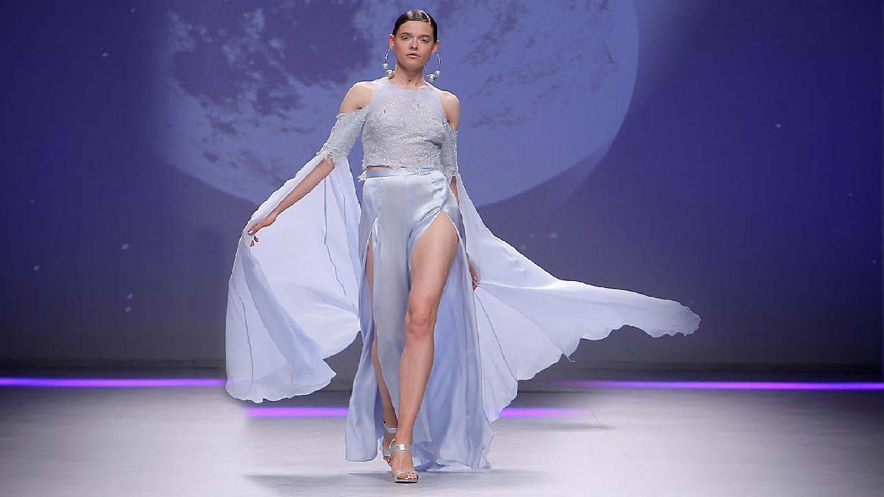 Sonia Peña | Bridal Spring 2020 | Barcelona Bridal Fashion Week