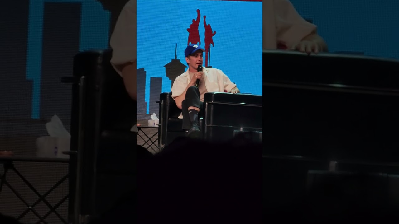 Hayden Christensen This or That Calgary Expo April 29, 2023