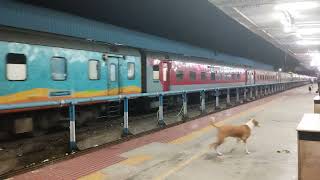 22691 Rajadhani express || ksr bengaluru to hazrat nizamuddin || new delhi || arrived in dharmavaram