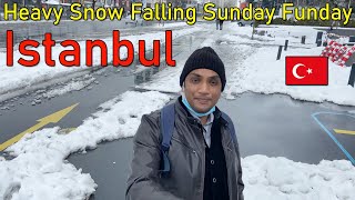 Heavy Snow Falling Sunday Funday Istanbul Turkey