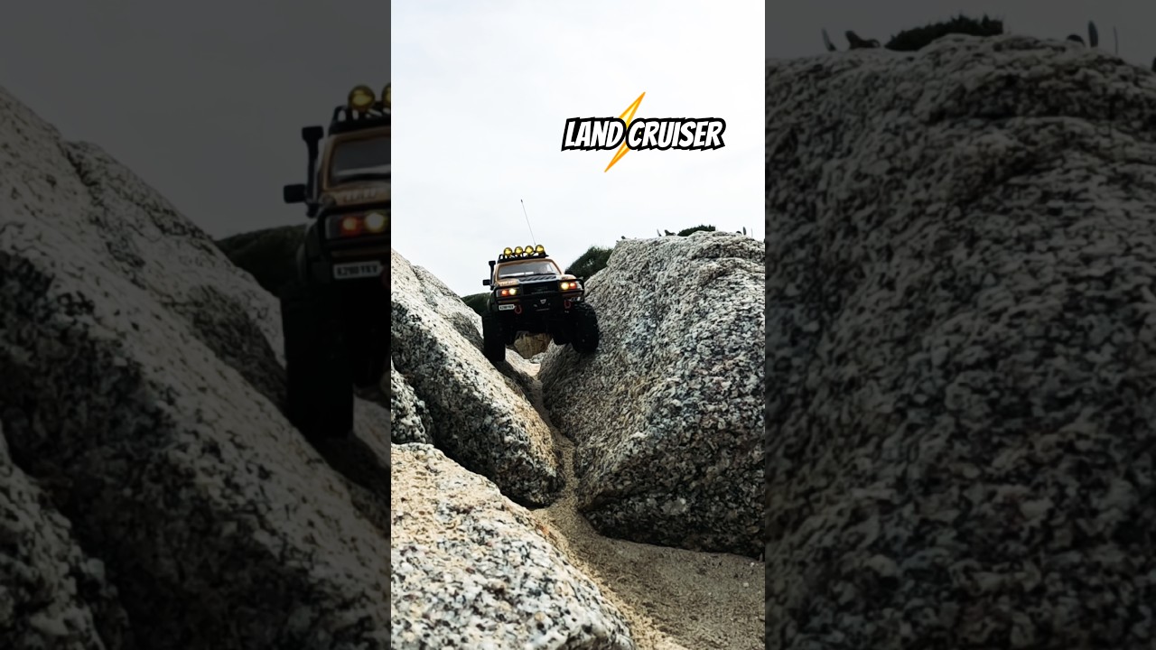 Fms fcx18 Toyota Lc80 🔥 Rock crawling #fcx18lc80 #rccrawler #shorts