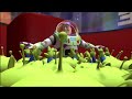 トイストーリーでのリトルグリーンメンと出会い囲まれるバズww（一部編集あり）
