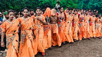 आदिवासी बांसुरी पिहा डांस वीडियो 2025 || Adivasi Geet Video 2025 || आदिवासी बांसुरी बजा कर नाचते हुए
