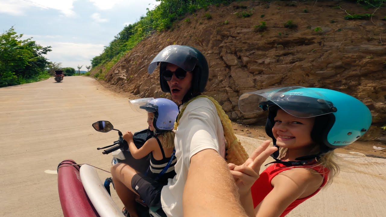 IT´S CRAZY BUT WE LOVE INDONESIA FOR IT!