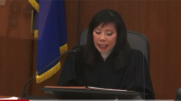 Ex-Cop KIM POTTER Sentenced to 2 YEARS For KILLING Daunte Wright