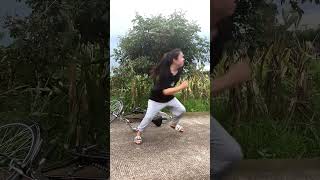 My husband is such a loser, he can't even catch a thief!|Chinese couple keeps laughing in comedy