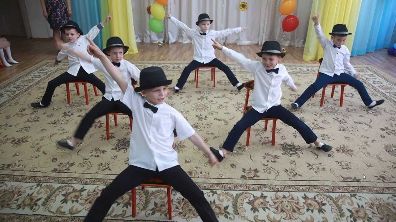 муха справа интересный детский танец. муха справа танцы. королькова танец мух. муха справа танцы. балет муха цокотуха.