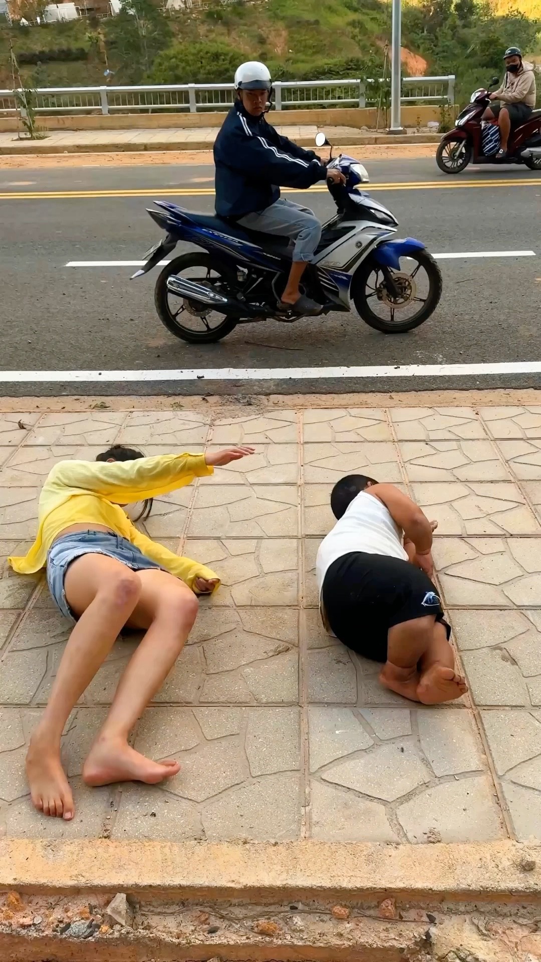 ToRung comedy: sleep well ?