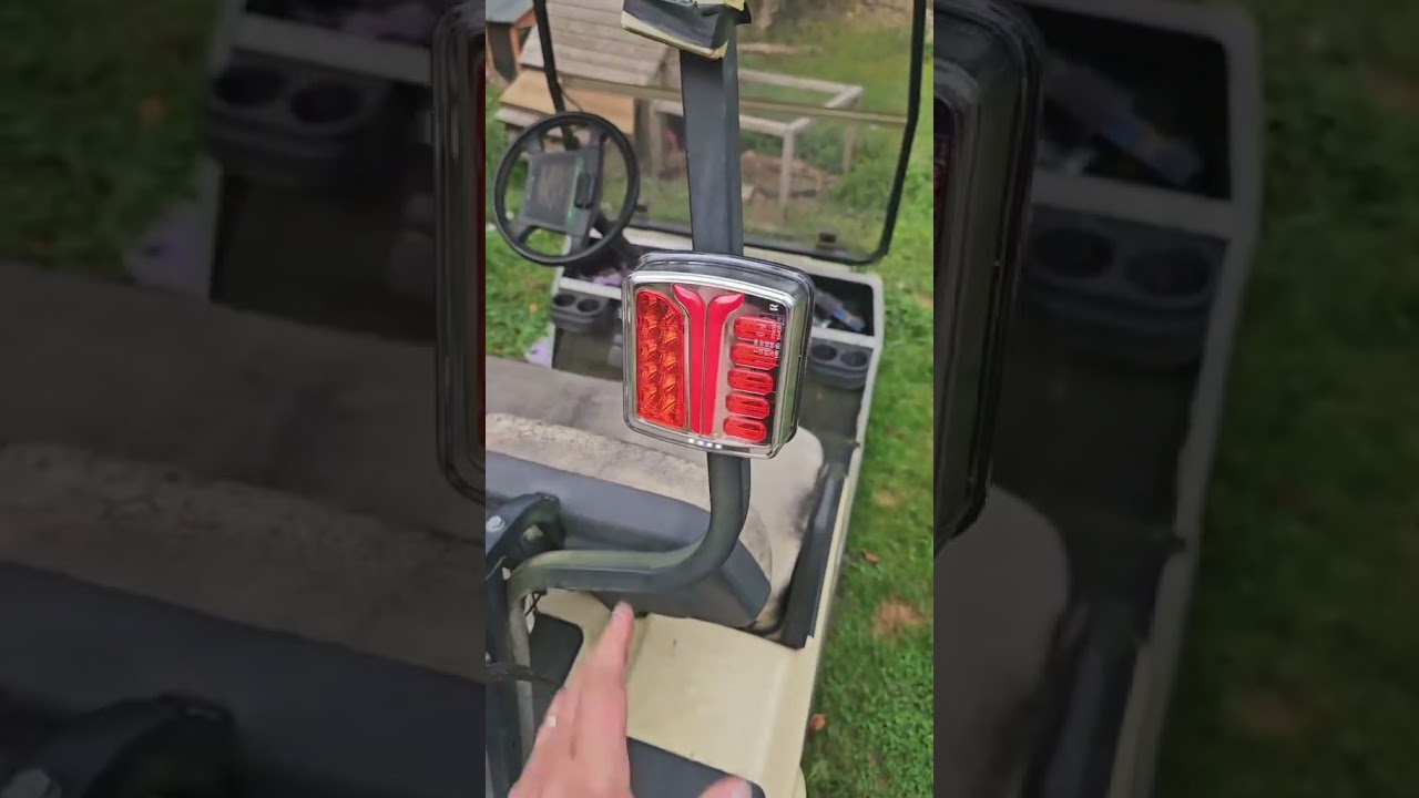 Wireless trailer light kit with 7-pin round to 4-pin flat connector