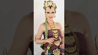 Truly Javanese: Wise Words from Ancient Javanese Language #java #javanese #wise #javascript