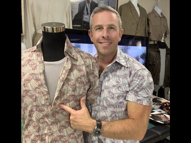 casino royale dress shirt Our CASINO ROYALE shirt and tie is a formal wear staple and a must-have for fans of the James Bond franchise. The shirt features a unique Bond collar, while the bow tie