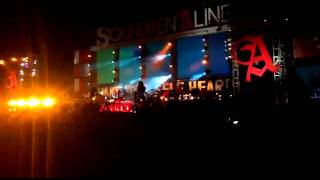 SLANK (terlalu manis) Soundrenaline 2011 Pekanbaru