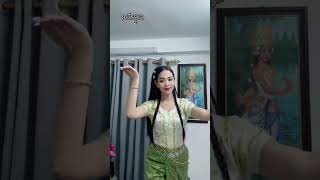Neary Cambodia, a beautiful Khmer cultural dance | នារីកម្ពុជា របាំ​វប្បធម៌ខ្មែរ #cambodia #culture