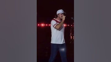 Thumbnail of Morgan Wallen performing “I Got Better”! 😁