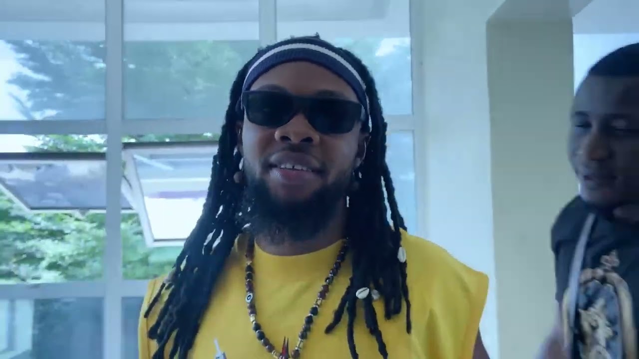 A day in the life of a talented reggae musician and forex trader Full video