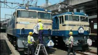 高崎車両まつり2010 EF65ヘッドマーク交換シーン