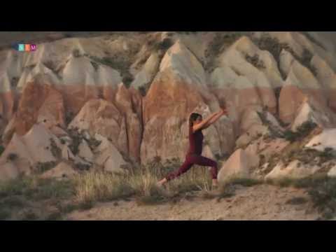 Müjde Mısırlı ile Kapadokya'da Yoga