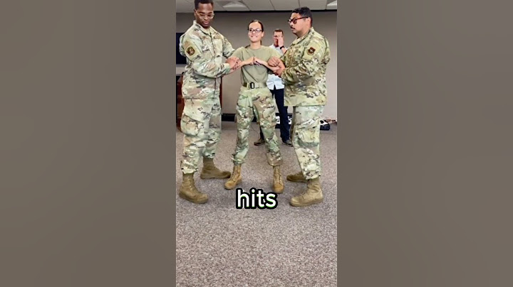 Taser vs Soldier 😱
