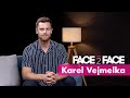 Češi neumí pochválit. Býval jsem rapl, kostel je forma meditace, říká hokejový mistr světa Vejmelka